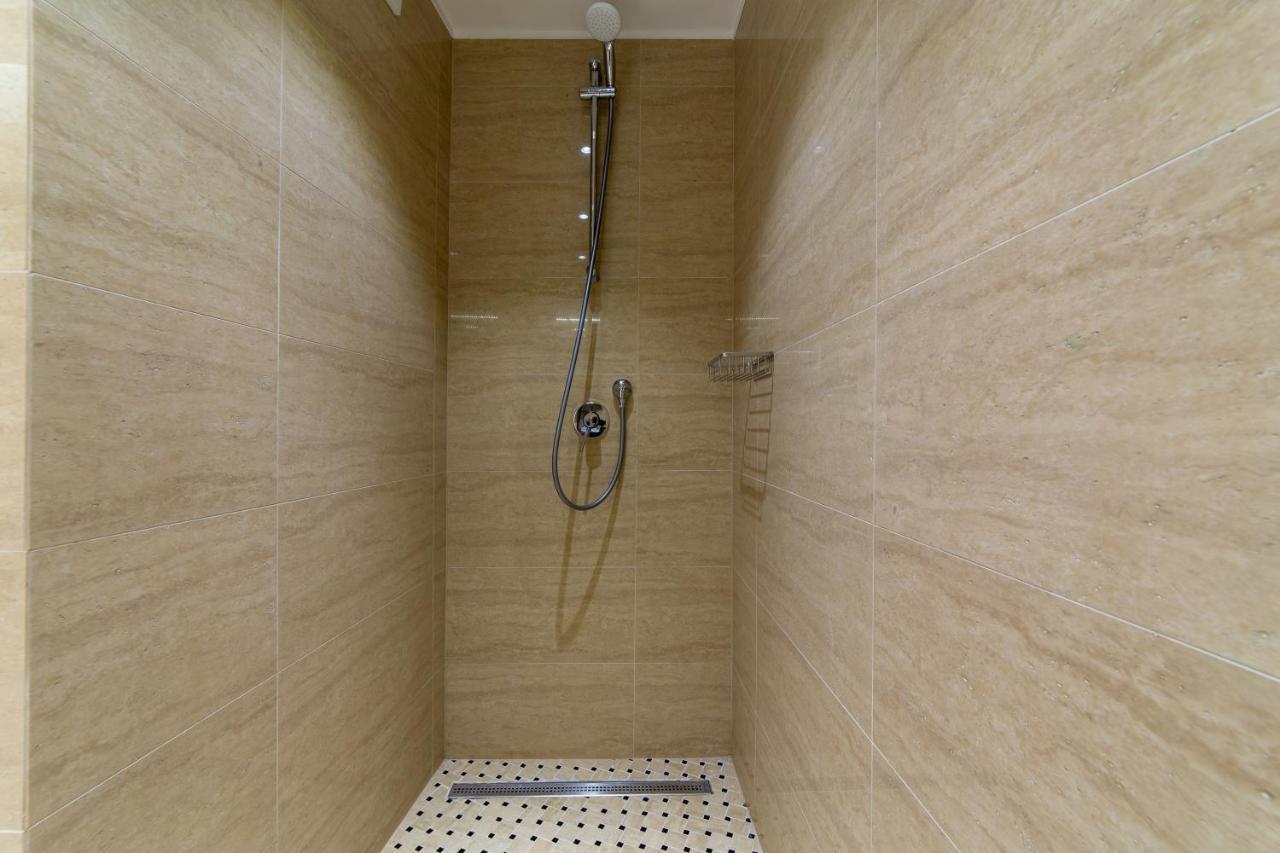 The Queen Luxury Apartments - Villa Carlotta Luxembourg Bagian luar foto