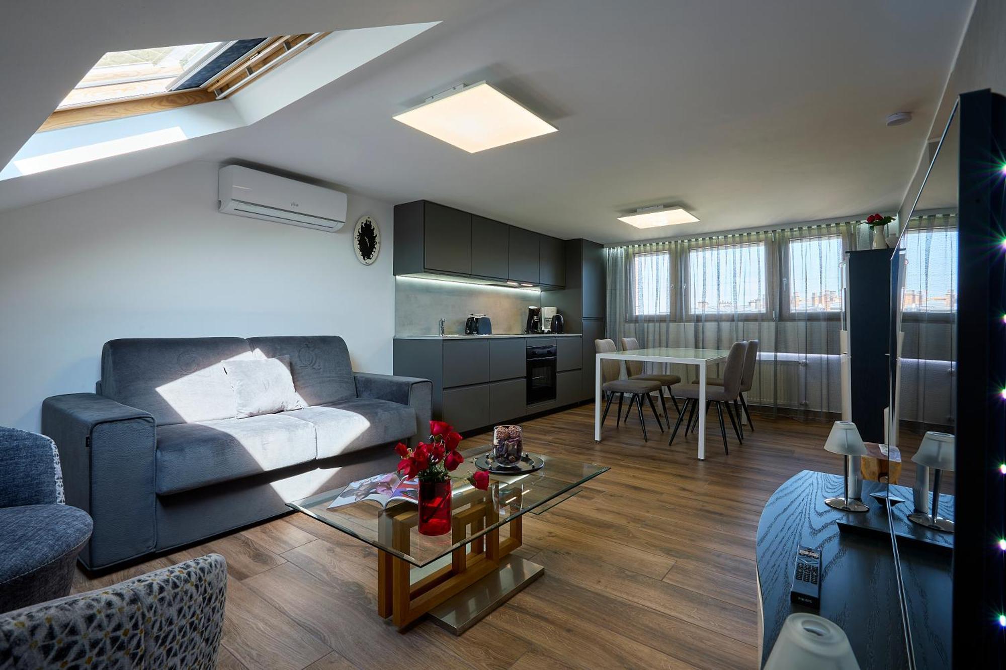 The Queen Luxury Apartments - Villa Carlotta Luxembourg Bagian luar foto
