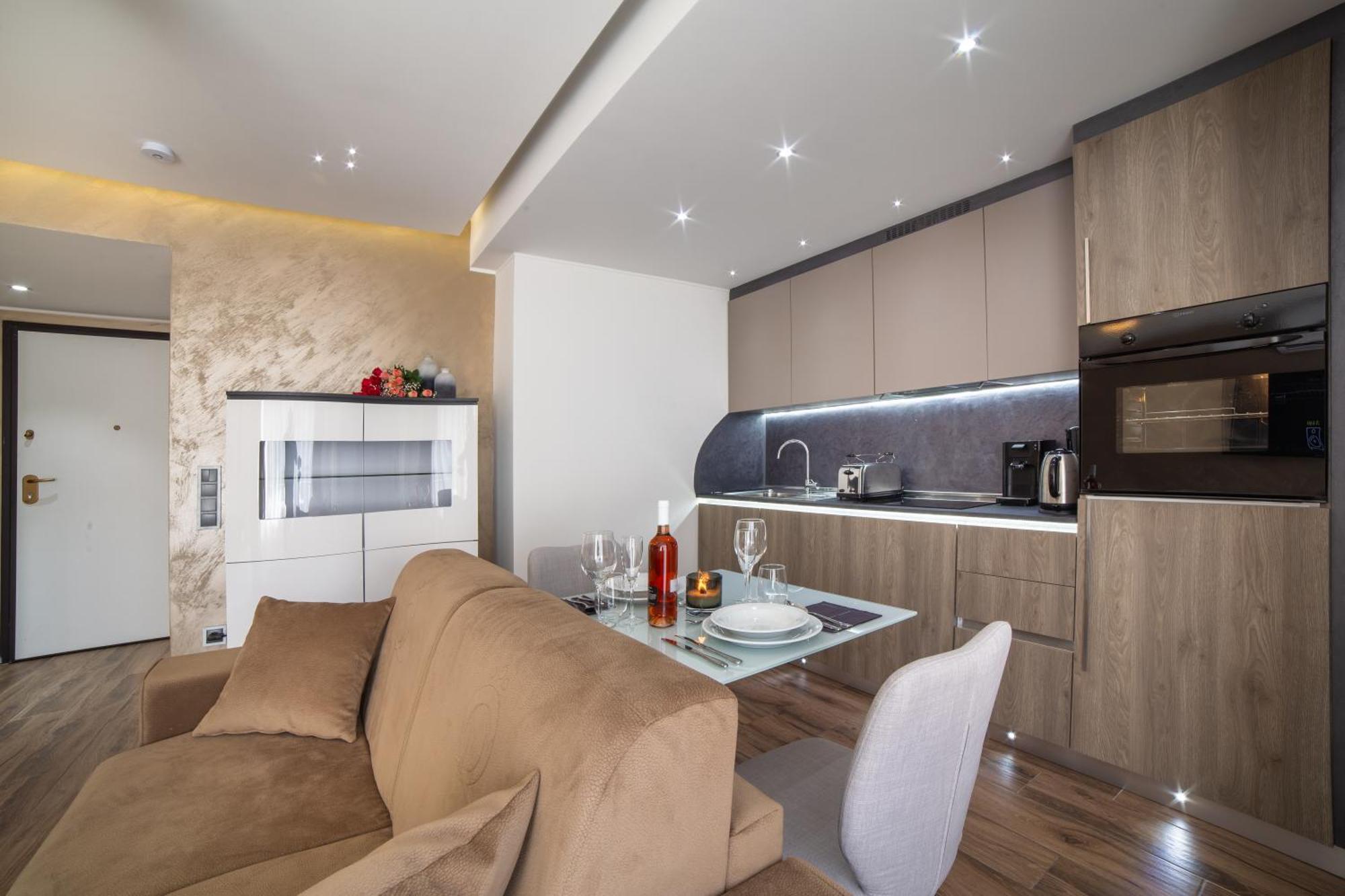 The Queen Luxury Apartments - Villa Carlotta Luxembourg Bagian luar foto